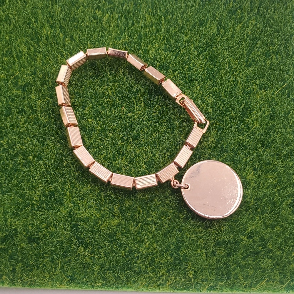 Engraveable Gold Tone Disc Bracelet Vintage B3014 Minimalist Jewelry